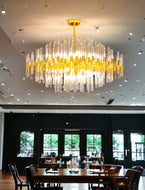 White & Gold Gleamy Crystal Chandelier / Lixra