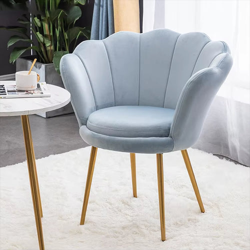 Petal Designed Velvet Fabric Accent Chair / Lixra