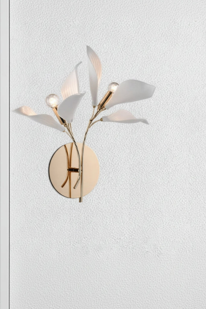 Floral Radiance White Petals Wall Sconces / Lixra