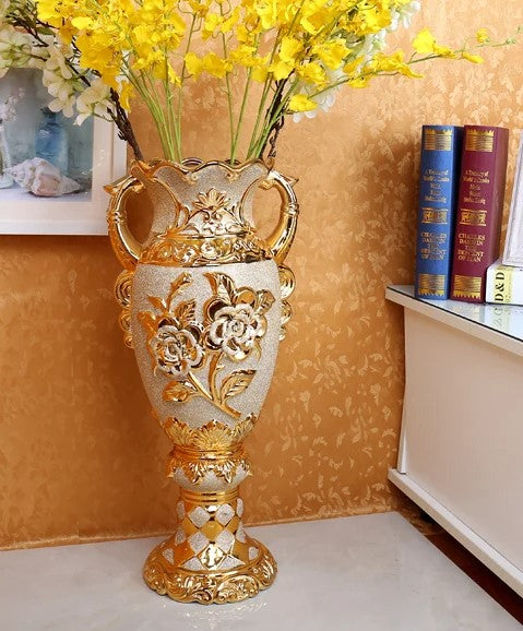 European Golden Accents Porcelain Flower Vase