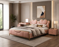 Charming Heart Shaped Leather Bed