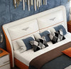 Moderate Design Exclusive Leather Bed / Lixra