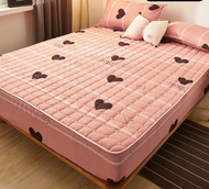 Cozy Slumber Luxurious Fitted Bedsheet / Lixra