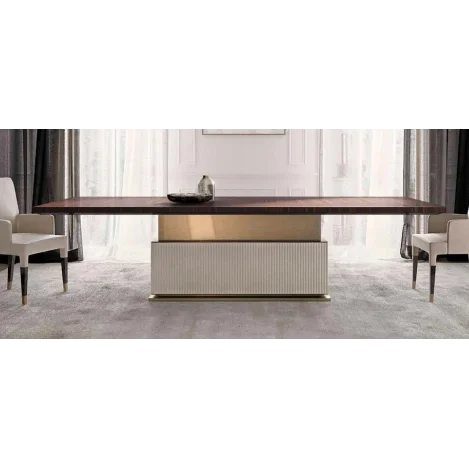 Italian Design Modern Captive Wooden Dining Table / Lixra