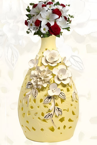 Elegant Designed Ceramic Flower Vase / Lixra