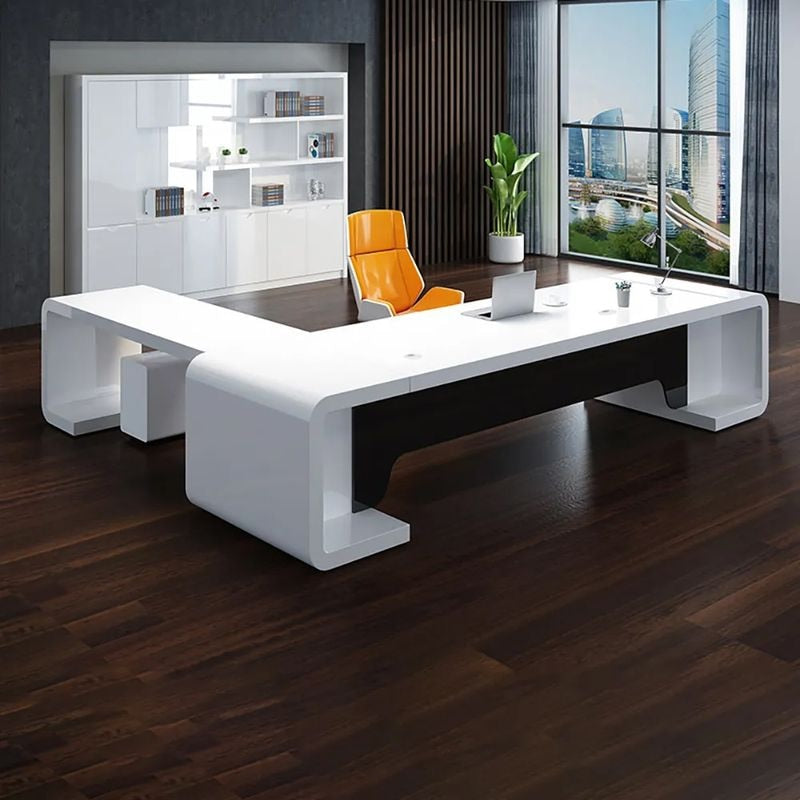 Innovative Style Luxurious White Colored Computer Desk / Lixra