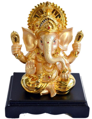 Charming & Attractive Gleamy Gold Statue / Lixra