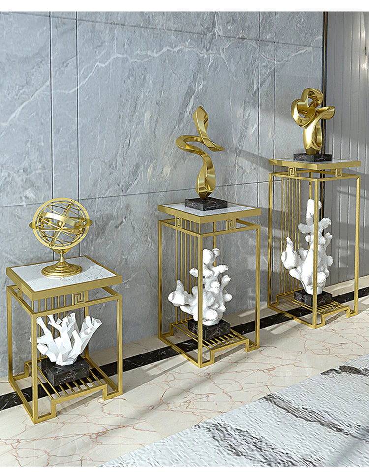 Gold Finish Gleamy Marble-Top Pedestal / Lixra