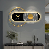 Gold Metallic Light Luxury Wall Clock / Lixra