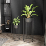 Elementary Design Metallic Floor vase / Lixra