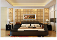 Lavish Design Magnificent Cozy Leather Bed / Lixra