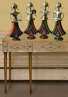 4 Handcrafted Metallic Golden Showpieces / Lixra